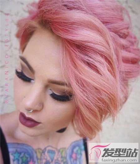 粉色头发发型图少女粉就是减龄