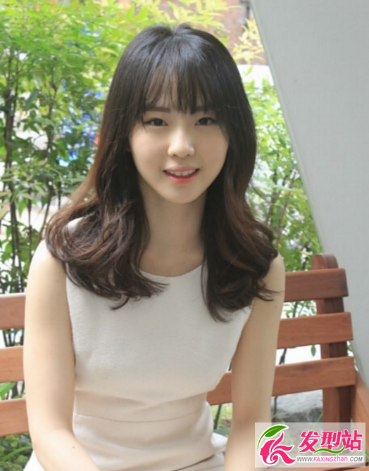 韩国女神长卷发发型图片时尚长发有气质